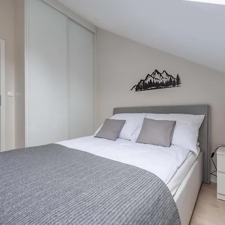 Solidarnosci Z Widokiem Na Gory - Dream Apartment Ustron